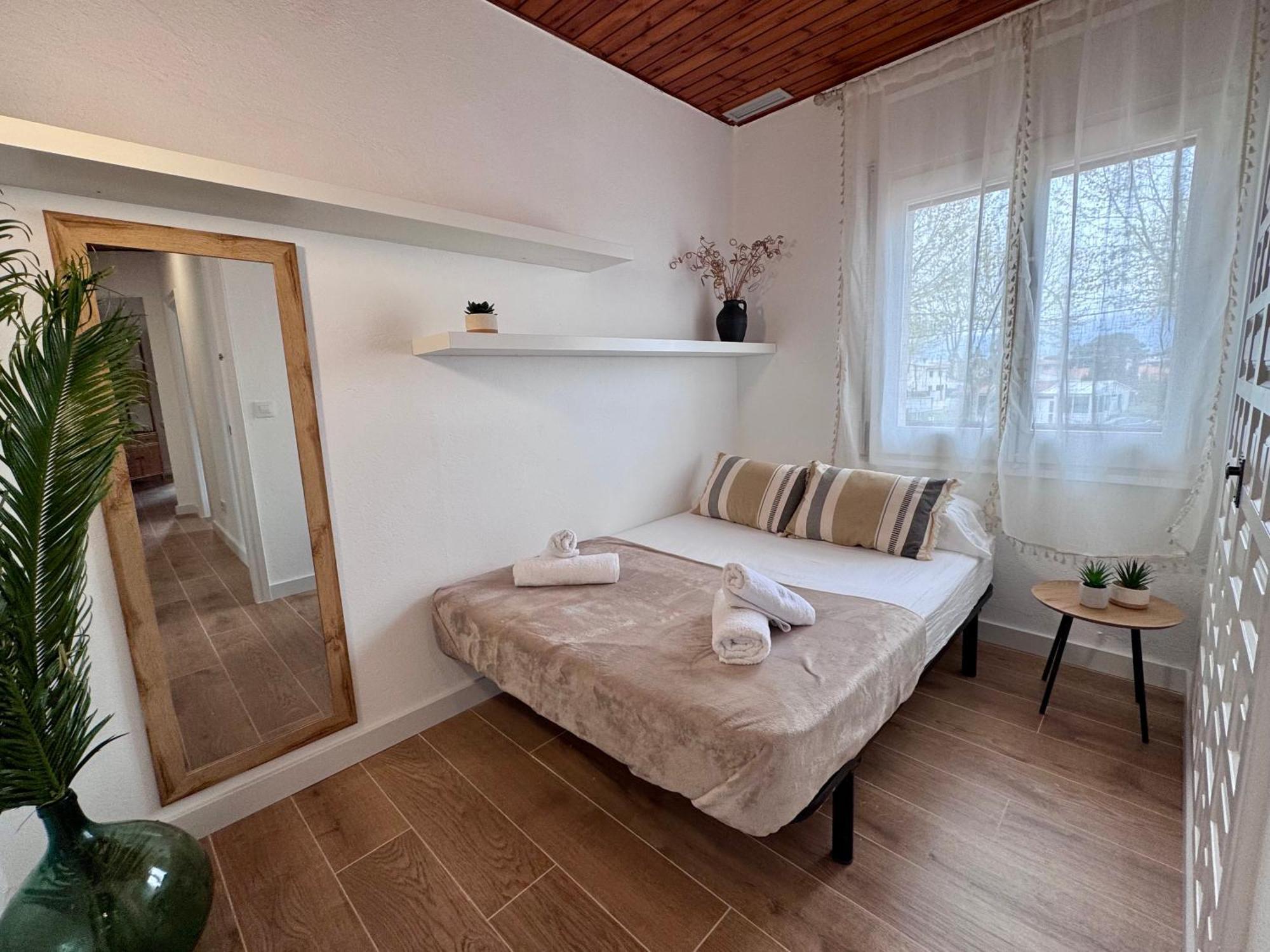 Gorgot P1 I Apartamento Con Terraza Y Piscina Comunitaria Cerca De La Playa Empuriabrava Dış mekan fotoğraf
