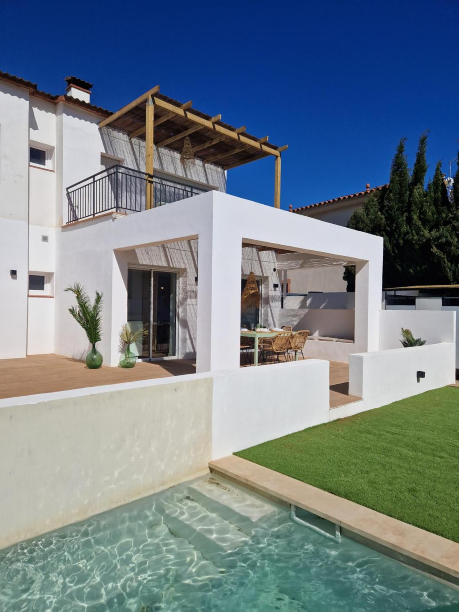 Gorgot P1 I Apartamento Con Terraza Y Piscina Comunitaria Cerca De La Playa Empuriabrava Dış mekan fotoğraf